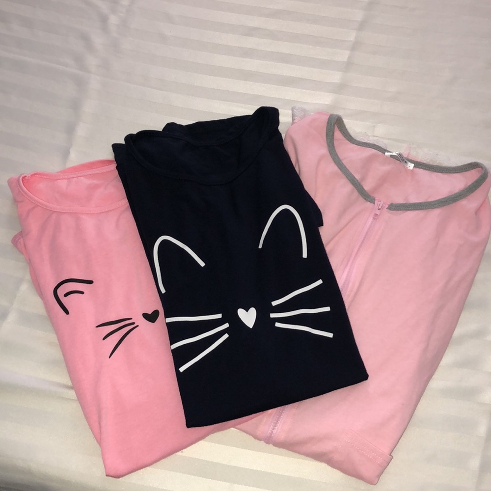 Set of nighties & robe